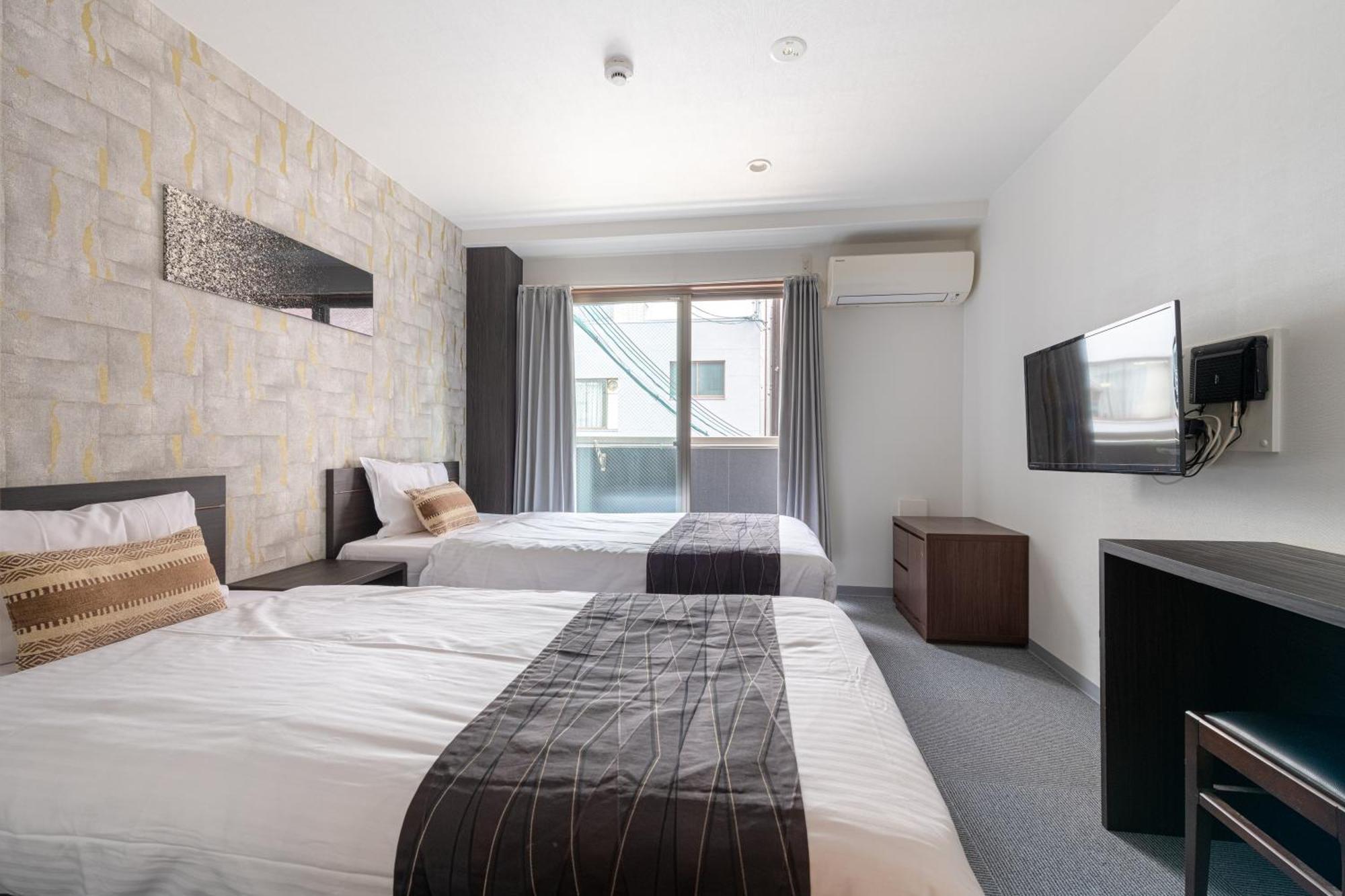 Komachi Hotel Nipponbashi Осака Екстер'єр фото